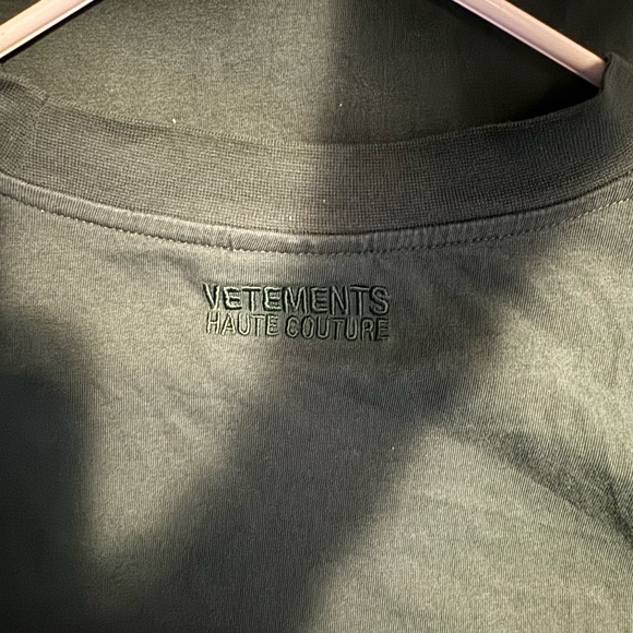Vetements haute couture size XL - Picture 6 of 7